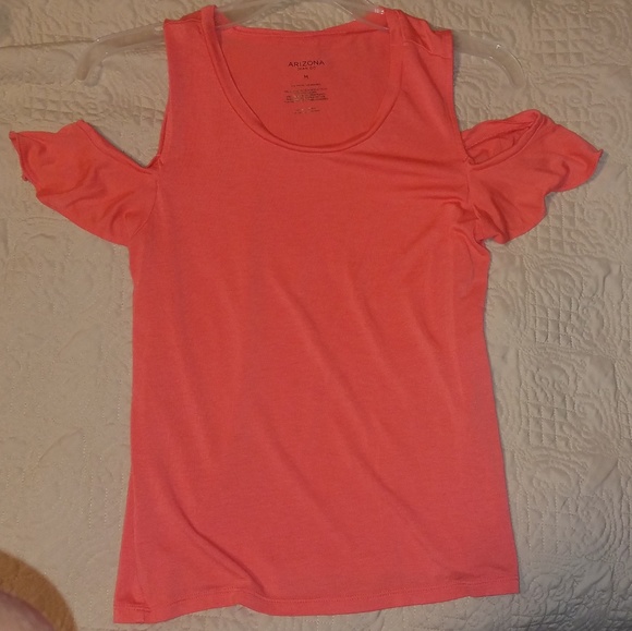 Cold Shoulder Tee - Medium - Picture 5 of 10